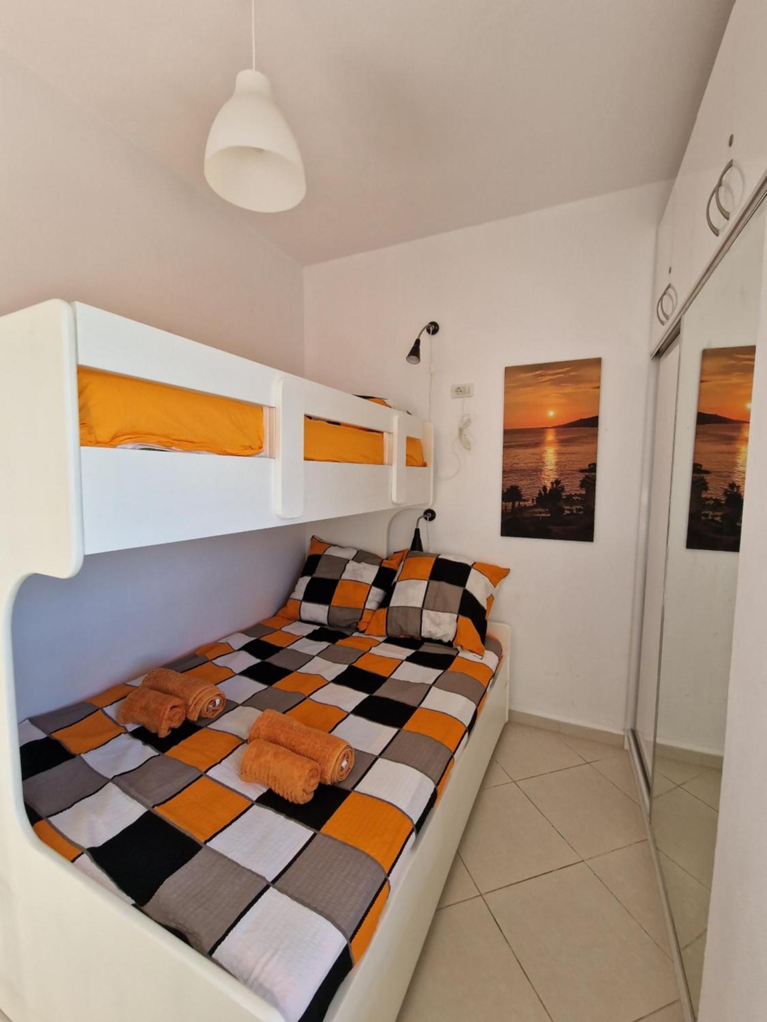 Orange Corner Apartment Саранда Экстерьер фото